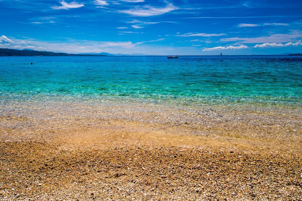 Krouzeri Beach Apartments Nisaki  客房 照片