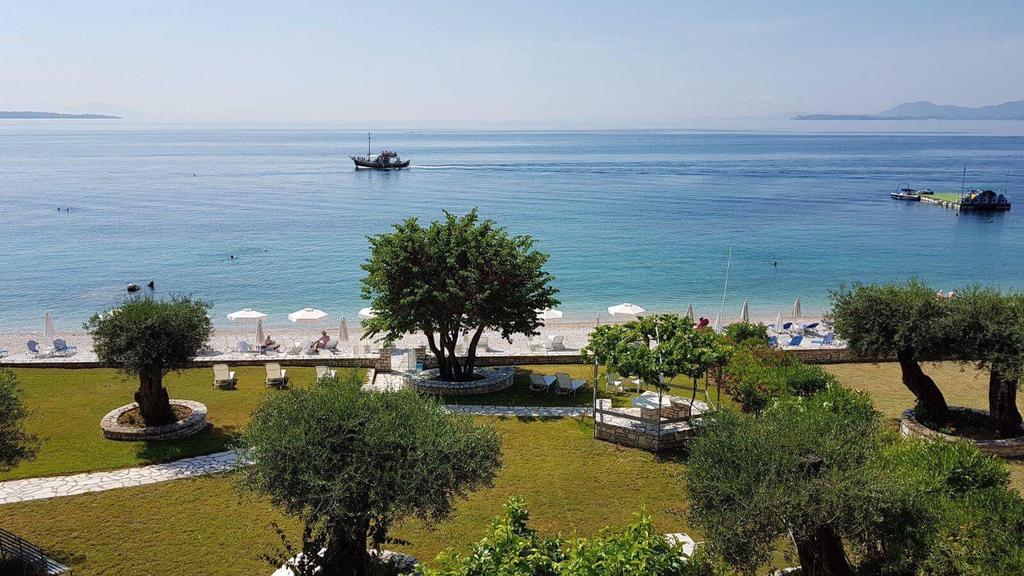 Krouzeri Beach Apartments Nisaki  外观 照片