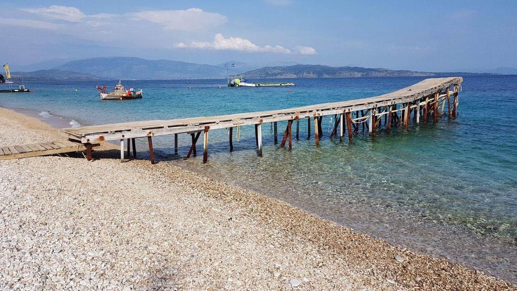 Krouzeri Beach Apartments Nisaki  外观 照片